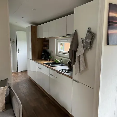 Casa de Férias Tinyhouse Neila Stilvolle & Moderne Auszeit Am Natururlaub In Stuer, Mecklenburgische Seenplatte Klima, Grill Stuer