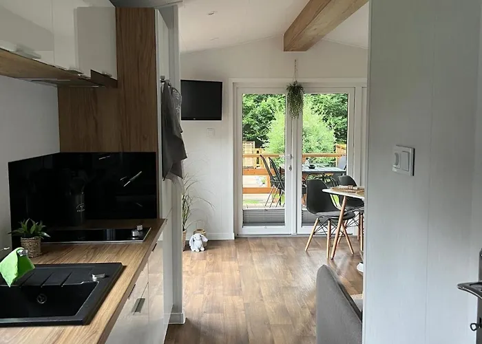 度假居 Tinyhouse Neila Stilvolle & Moderne Auszeit Am Natururlaub In Stuer, Mecklenburgische Seenplatte